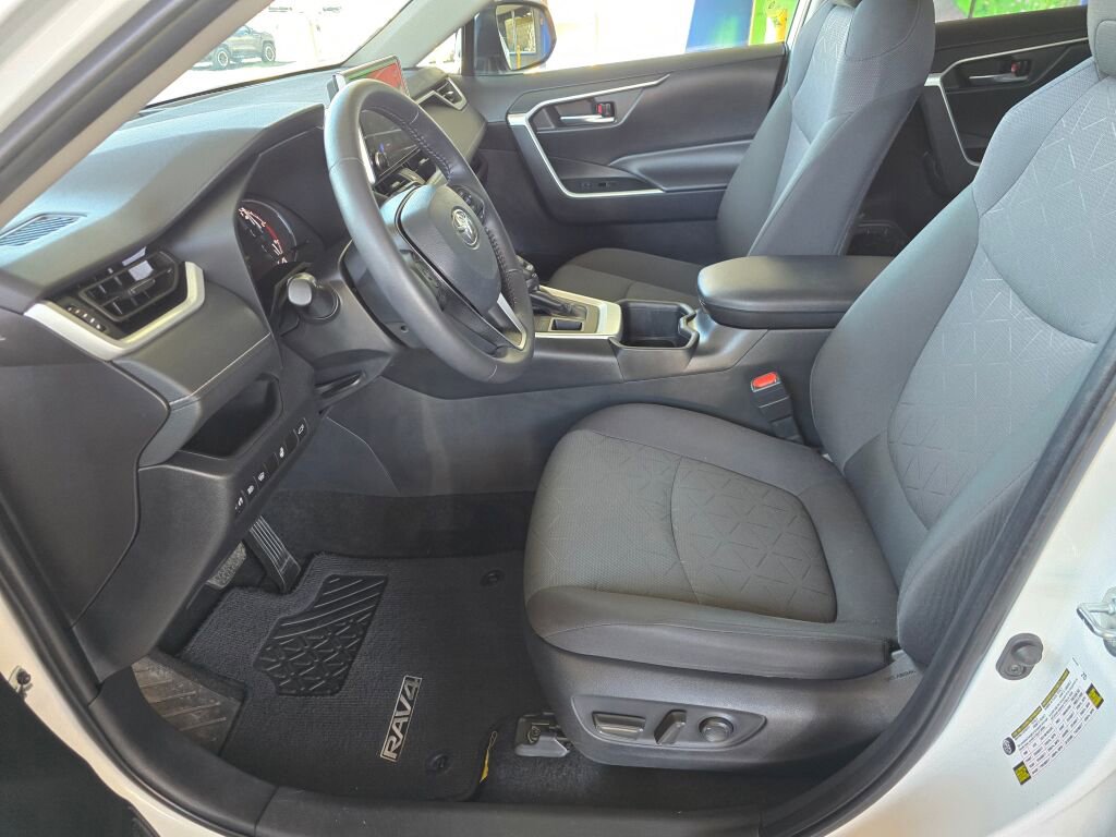 Used 2024 Toyota RAV4 XLE w/ Convenience Package AWD/4WD image 22
