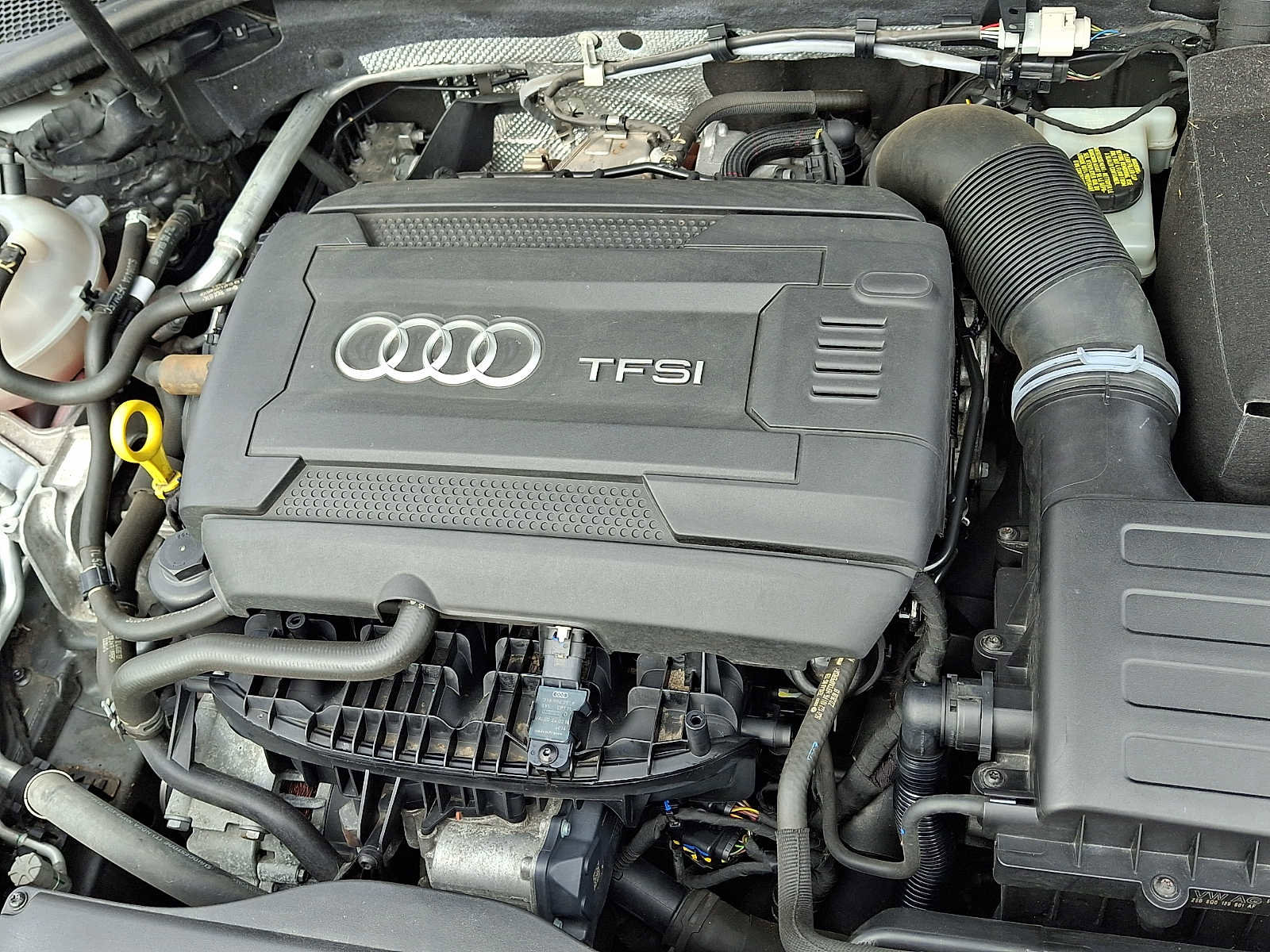 Used 2018 Audi A3 2.0T Premium Plus w/ Premium Plus Package image 31