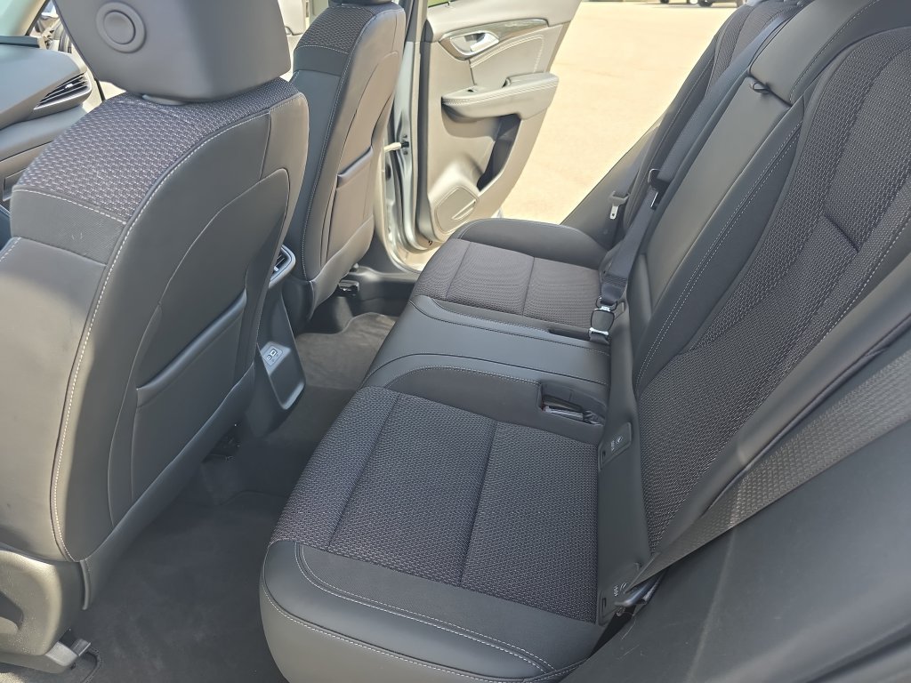 Used 2023 Buick Envision Preferred w/ Sport Touring Package AWD/4WD image 14