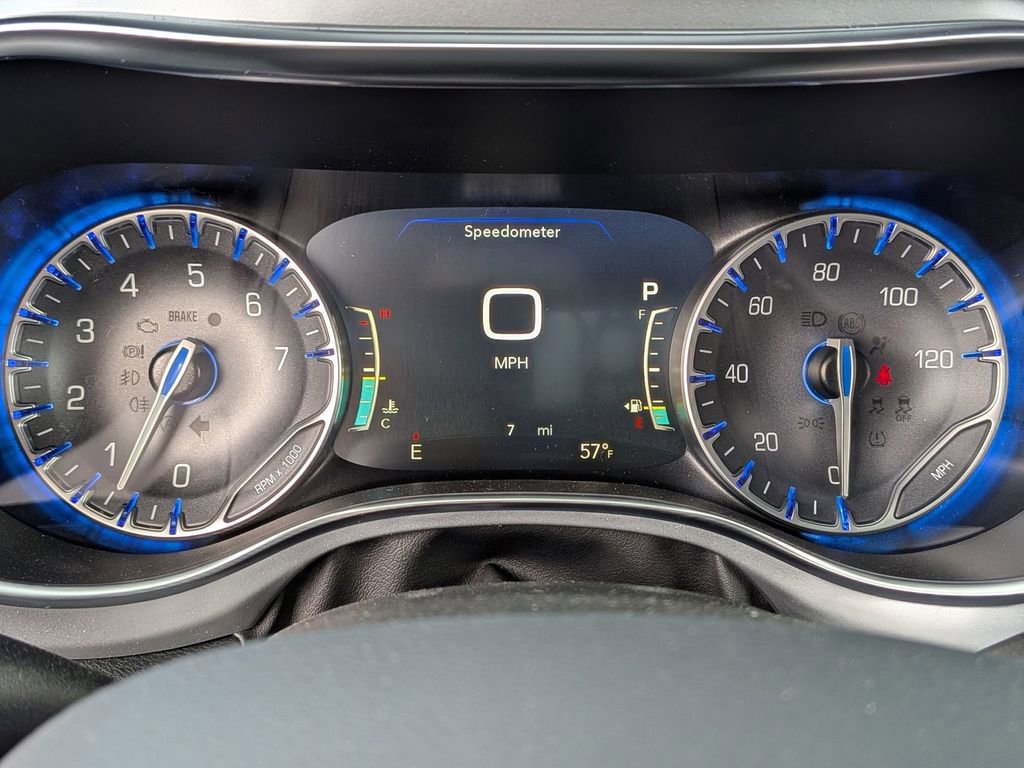 New 2026 Chrysler Pacifica Limited image 22