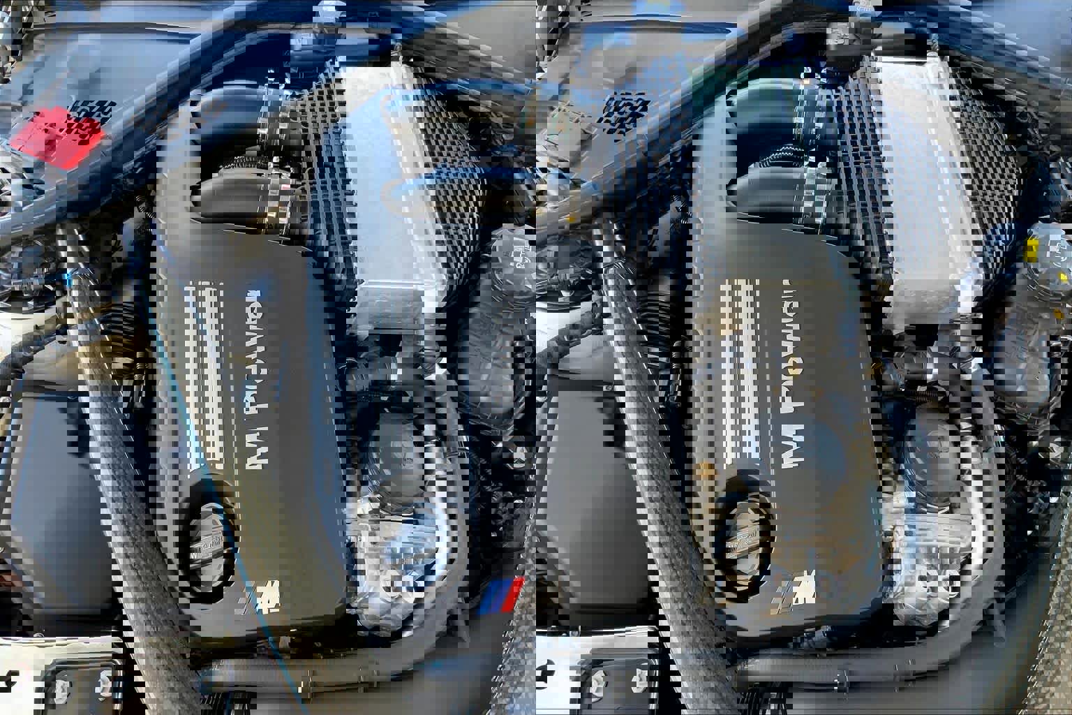 Used 2015 BMW M4 Convertible image 30