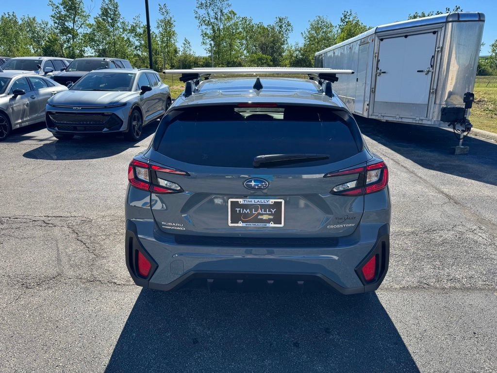 Used 2025 Subaru Crosstrek 2.5i Premium AWD/4WD image 6