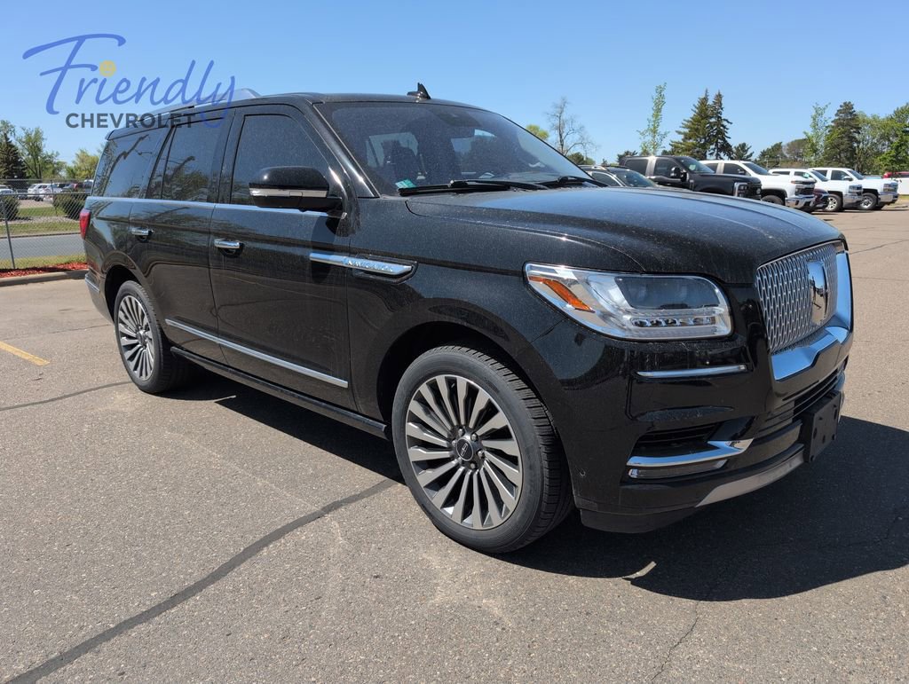 Used 2018 Lincoln Navigator Reserve w/ Technology Package AWD/4WD image 4