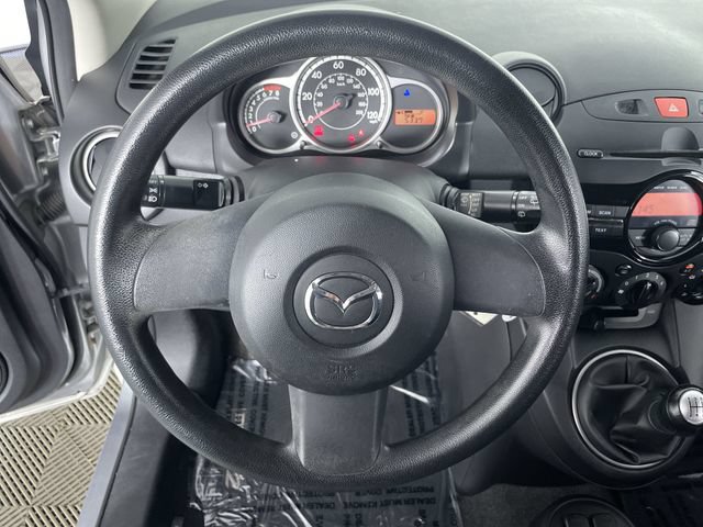 Used 2013 MAZDA MAZDA2 Sport FWD image 26