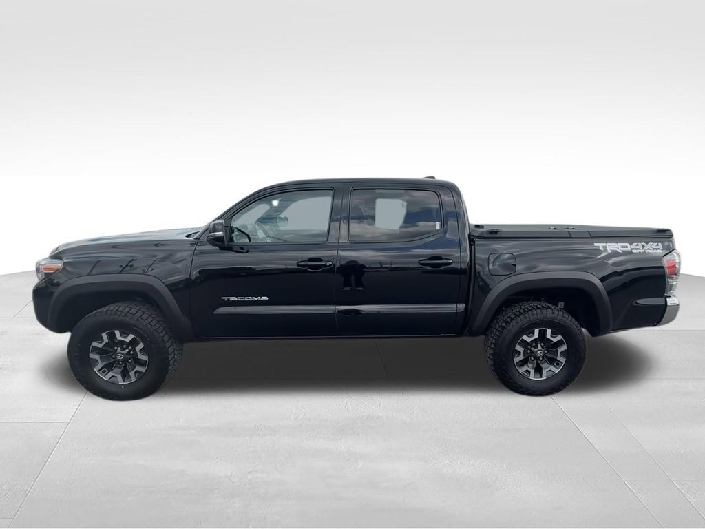 Used 2022 Toyota Tacoma TRD Off-Road AWD/4WD image 5