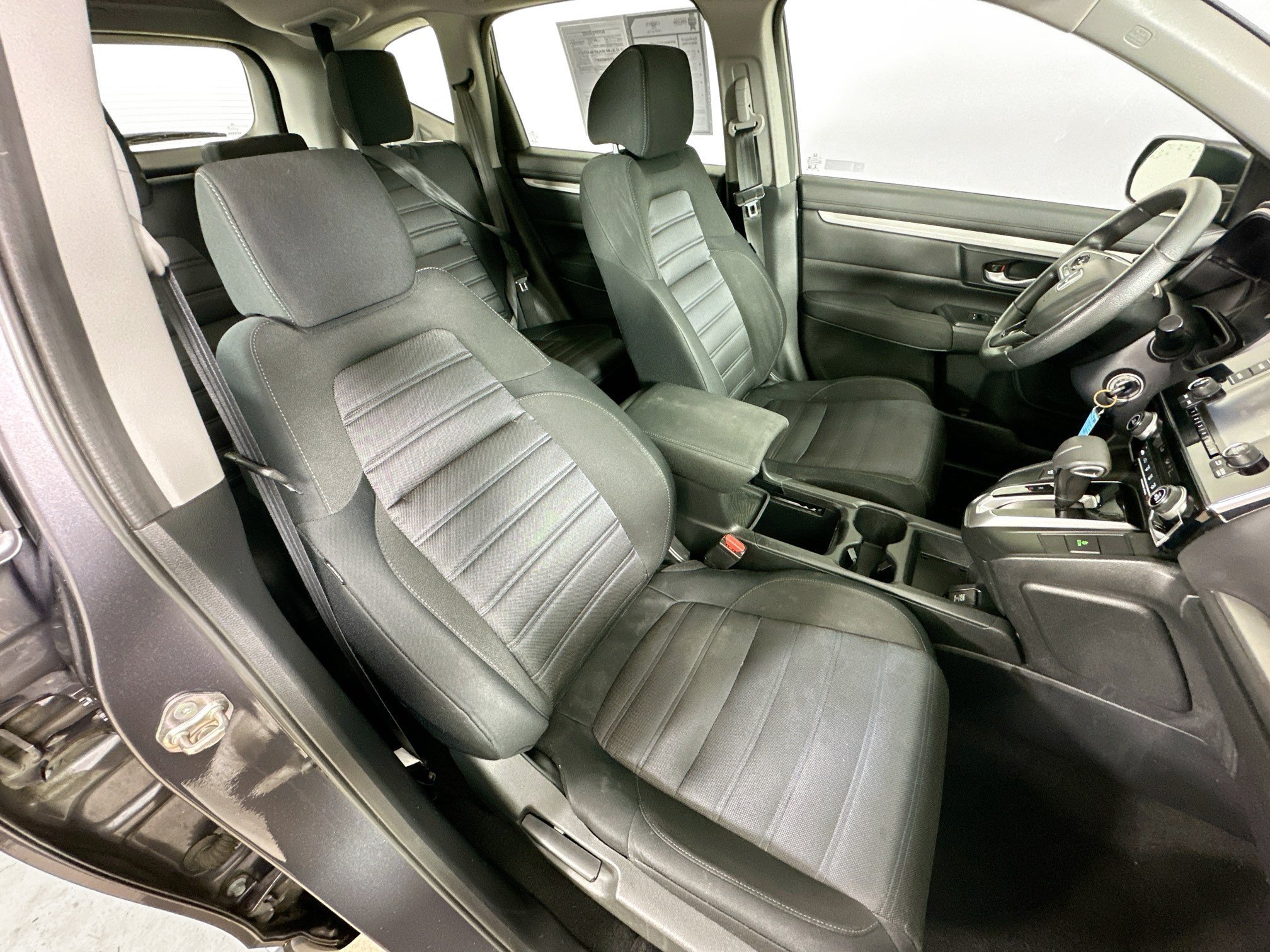 Used 2019 Honda CR-V LX image 38