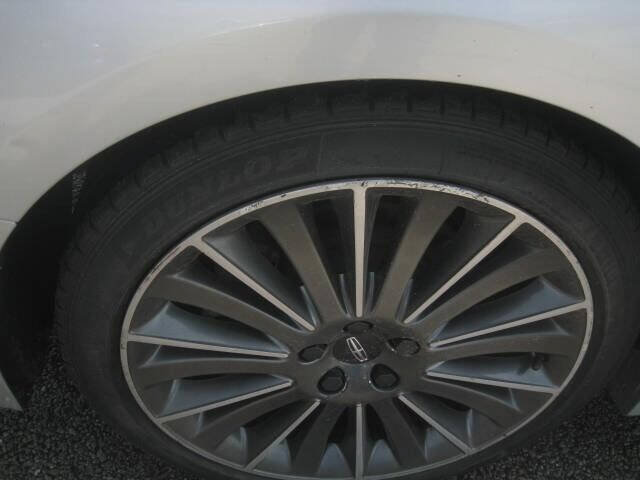 Used 2015 Lincoln MKZ AWD w/ Equipment Group 102A Reserve image 29