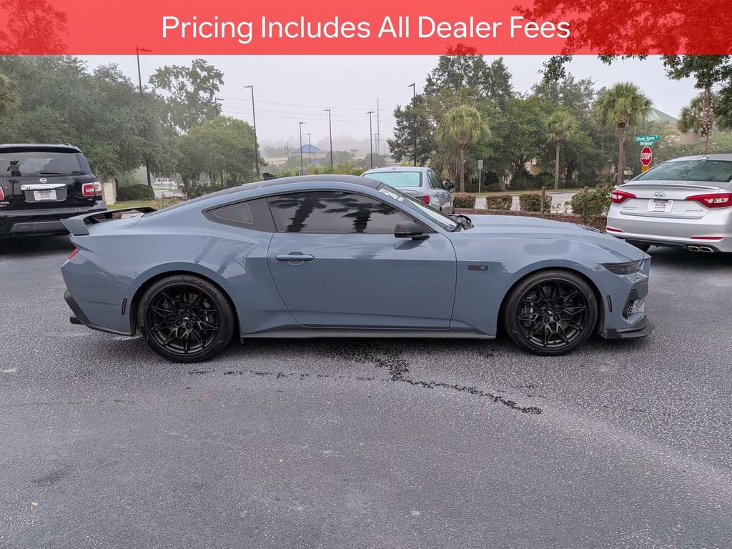 Used 2024 Ford Mustang GT Premium w/ GT Performance Package RWD image 3