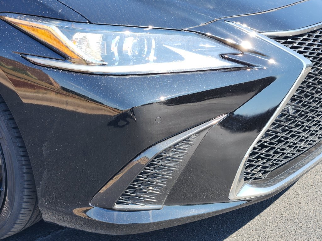 Used 2022 Lexus ES 350 F Sport w/ Accessory Package 2 FWD image 9