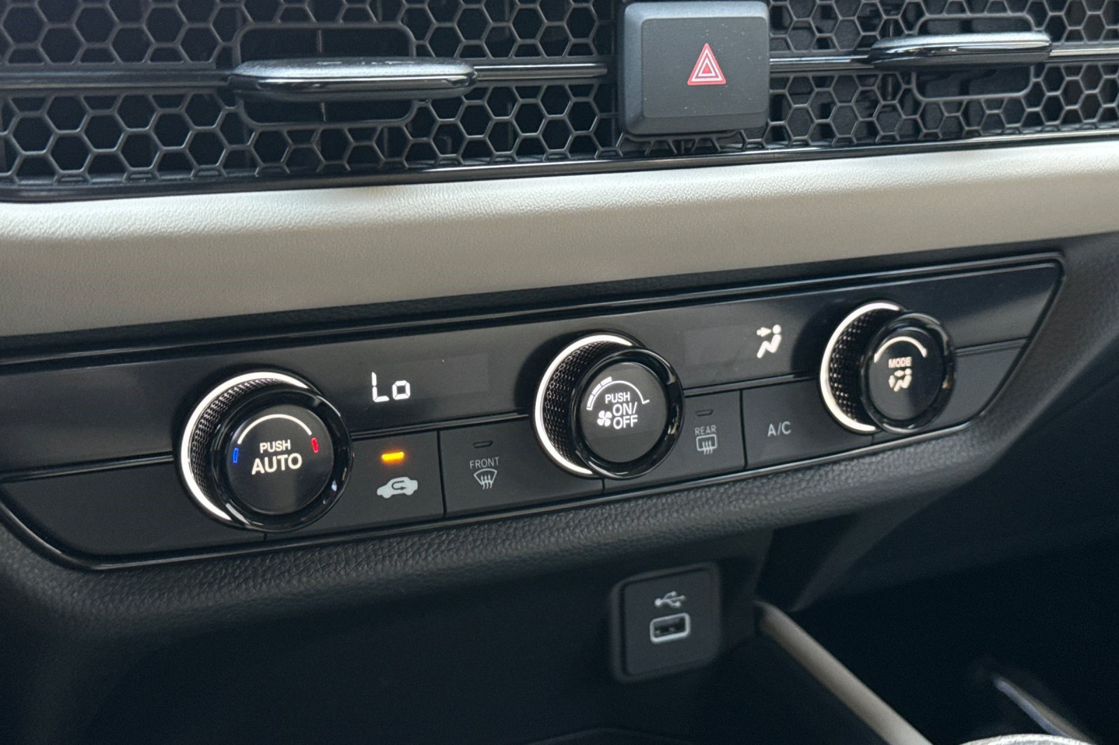 Certified 2025 Honda HR-V LX image 20