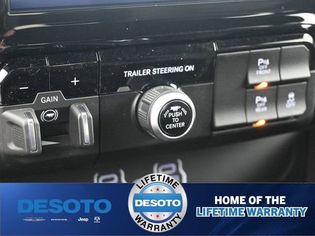 New 2026 RAM 1500 4x4 Crew Cab image 26