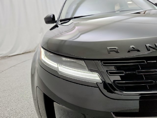 New 2026 Land Rover Range Rover Evoque S AWD/4WD image 34