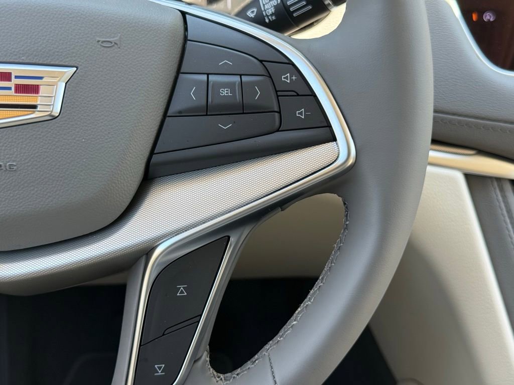 New 2026 Cadillac XT5 Premium Luxury FWD image 25