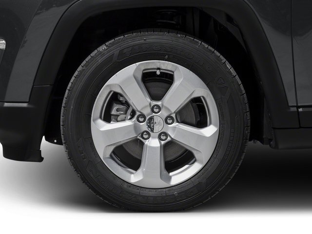 Used 2017 Jeep Compass Latitude w/ Popular Equipment Group FWD image 14