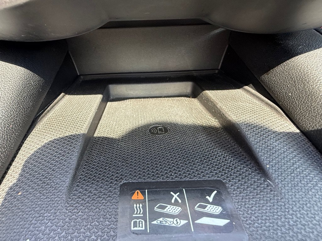 Used 2019 Chevrolet Blazer RS FWD image 15