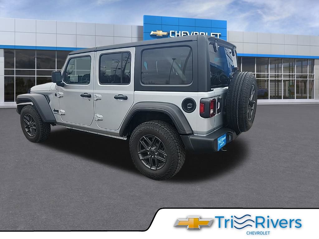 Used 2024 Jeep Wrangler Unlimited Sport AWD/4WD image 3
