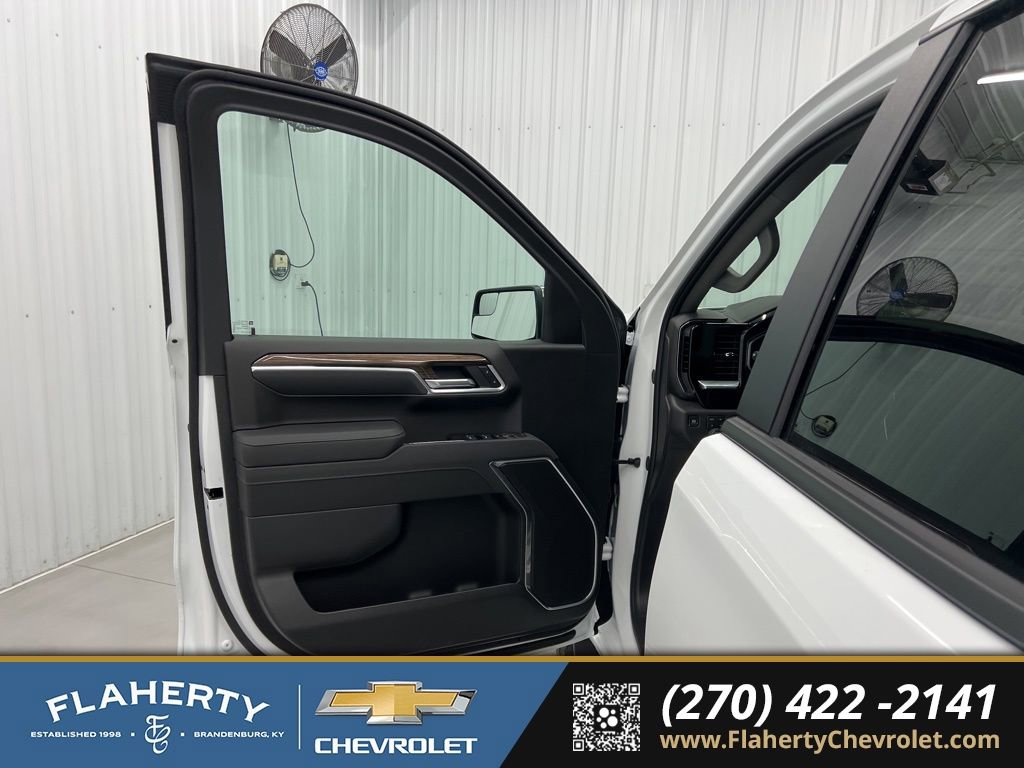 New 2026 Chevrolet Silverado 1500 LT image 8