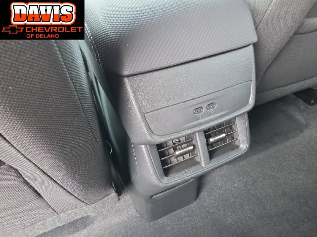 New 2027 Chevrolet Equinox LT AWD/4WD image 18