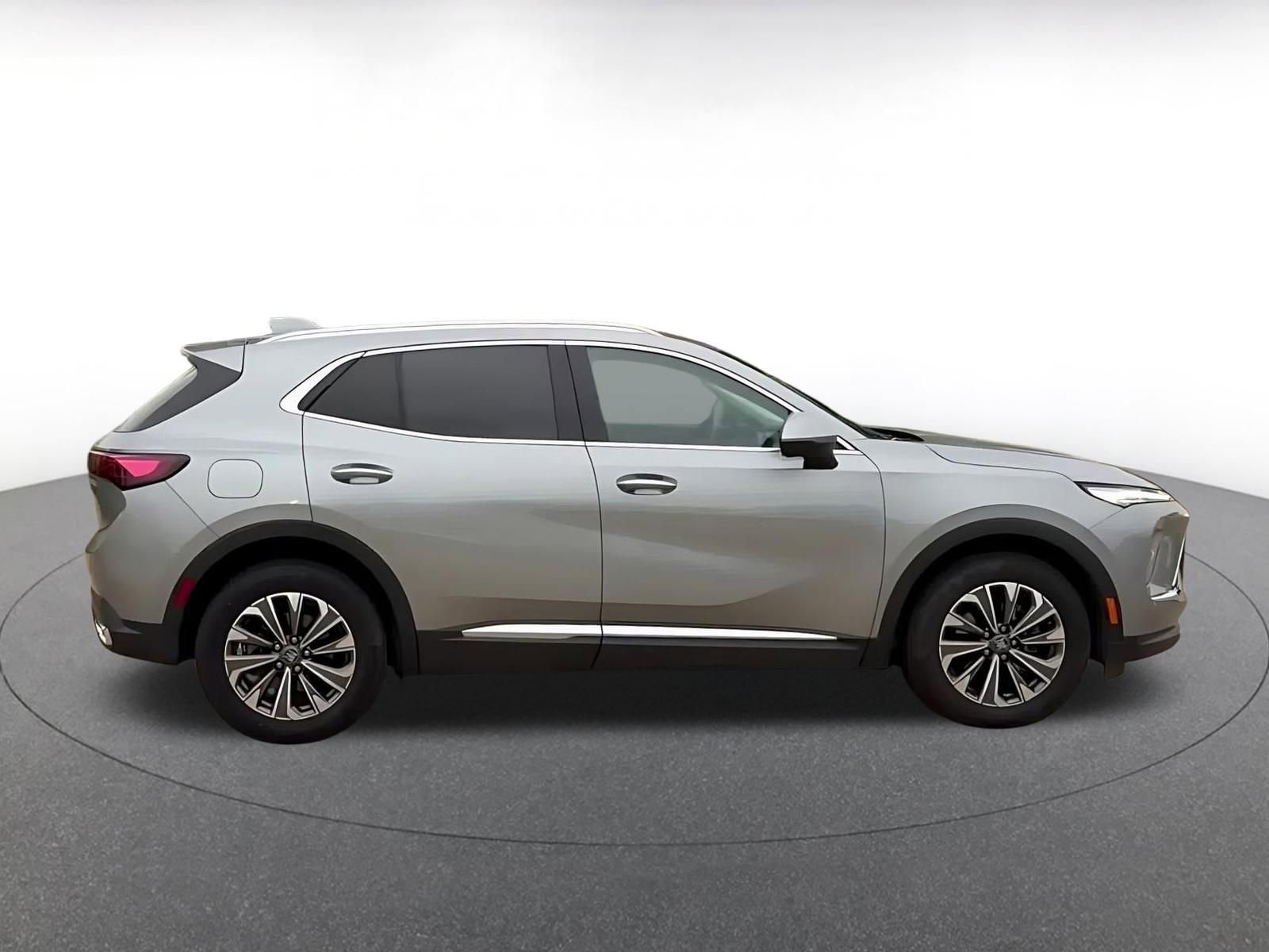Used 2024 Buick Envision Preferred AWD/4WD image 16