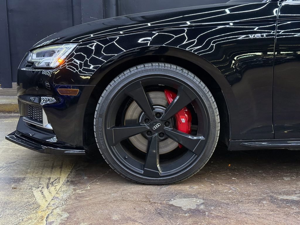 Used 2018 Audi S4 Premium Plus w/ Navigation Package image 4
