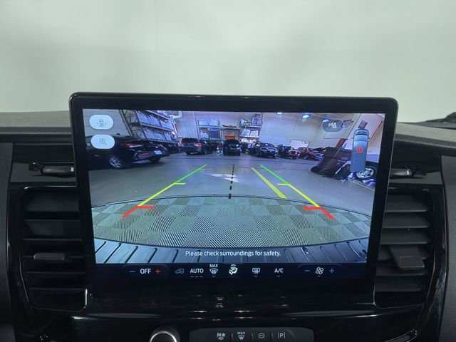 Used 2024 Ford Transit 350 XLT image 23