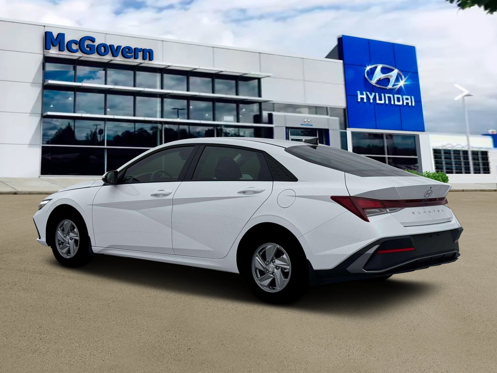 New 2026 Hyundai Elantra SE FWD image 4