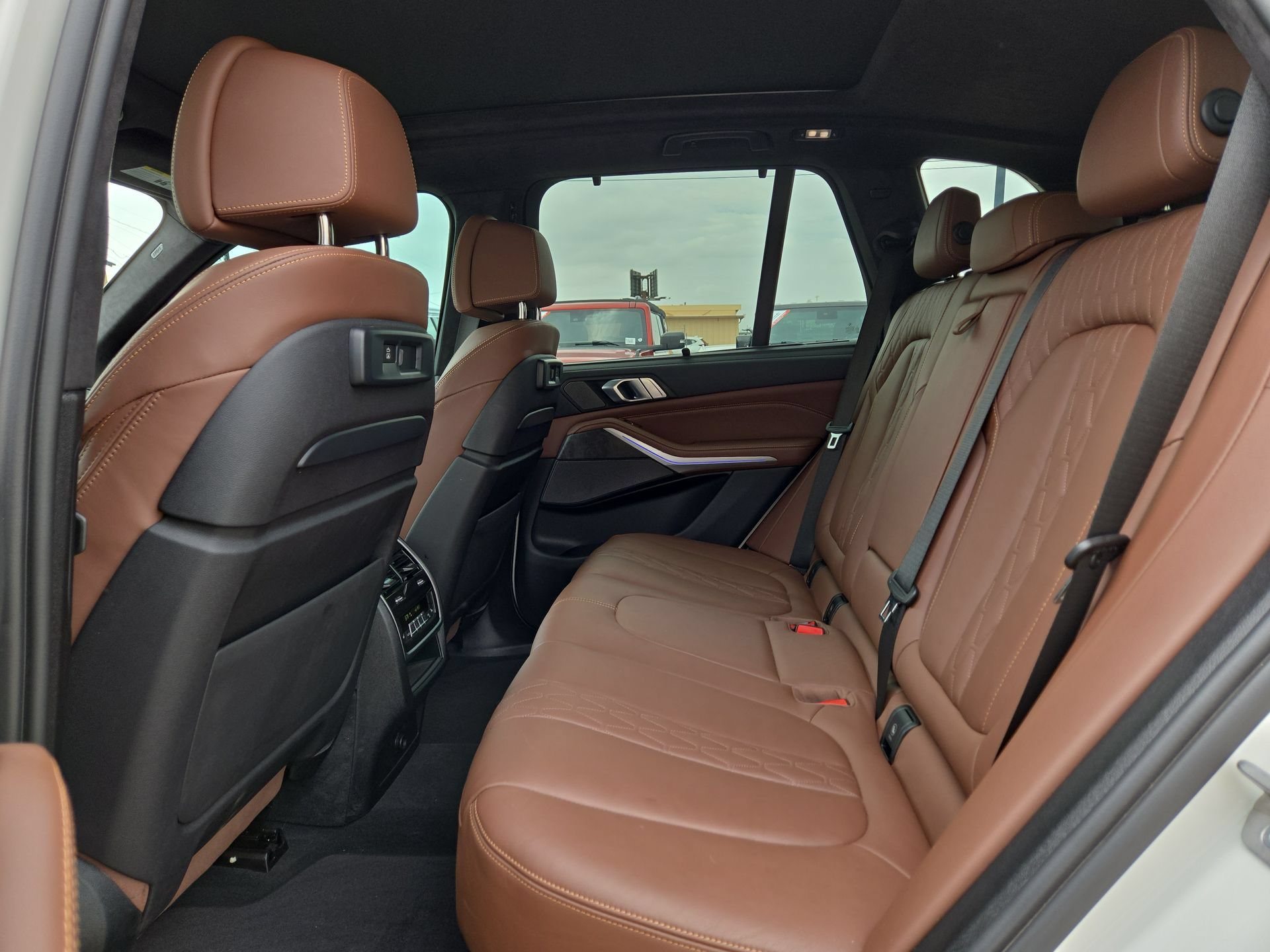Used 2023 BMW X5 M50i w/ Executive Package AWD/4WD image 13
