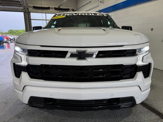 Used 2025 Chevrolet Silverado 1500 RST w/ RST All Star Premium Package AWD/4WD image 3