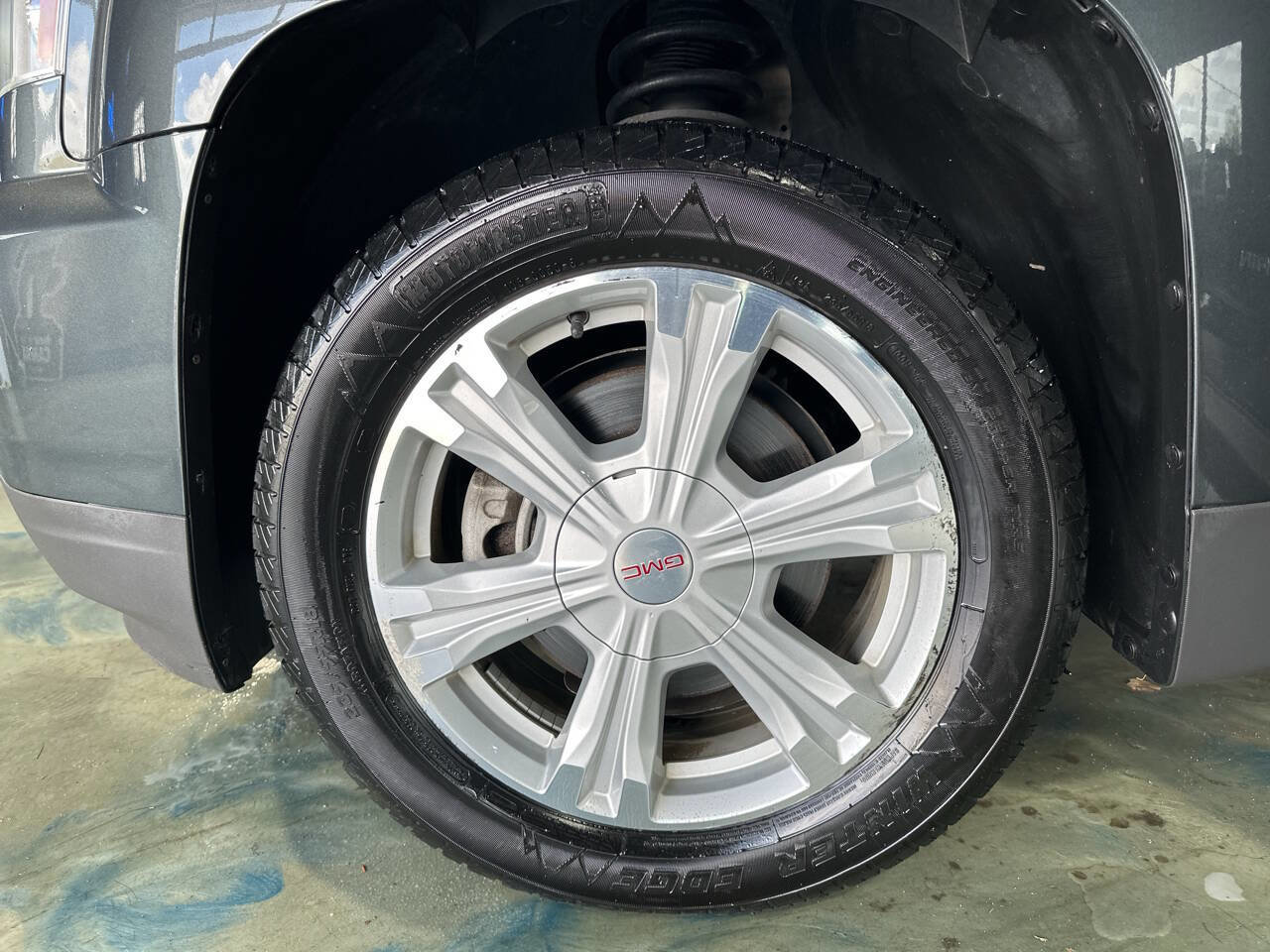 Used 2017 GMC Terrain SLE FWD image 32