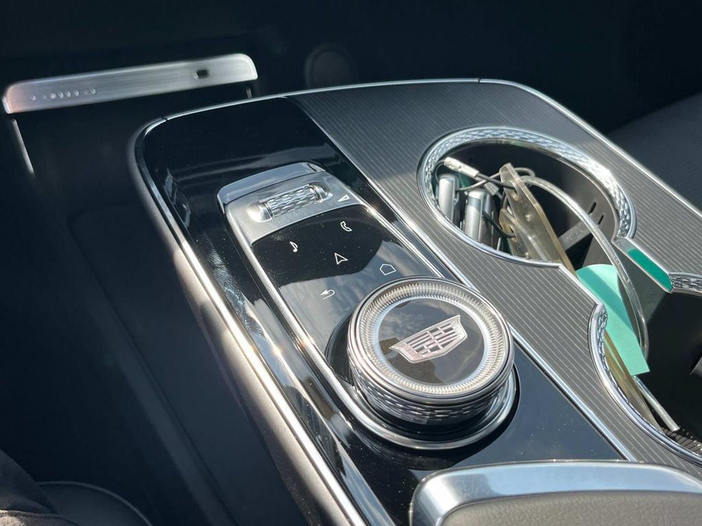 New 2026 Cadillac Lyriq Luxury RWD image 26