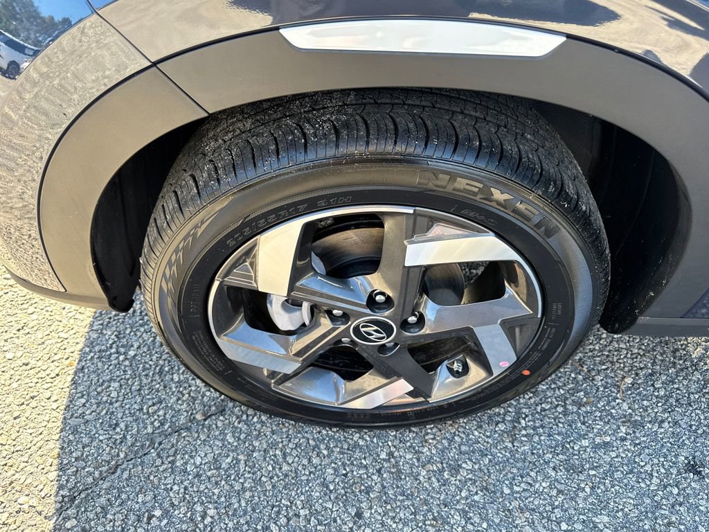 New 2026 Hyundai Venue SEL image 21