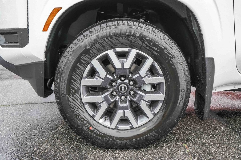 New 2026 Nissan Frontier SV w/ Tow Package RWD image 12