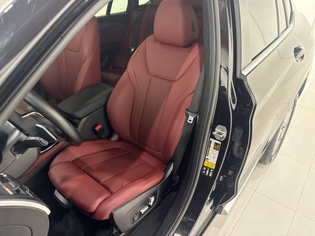 Certified 2023 BMW X4 xDrive30i w/ Convenience Package image 13