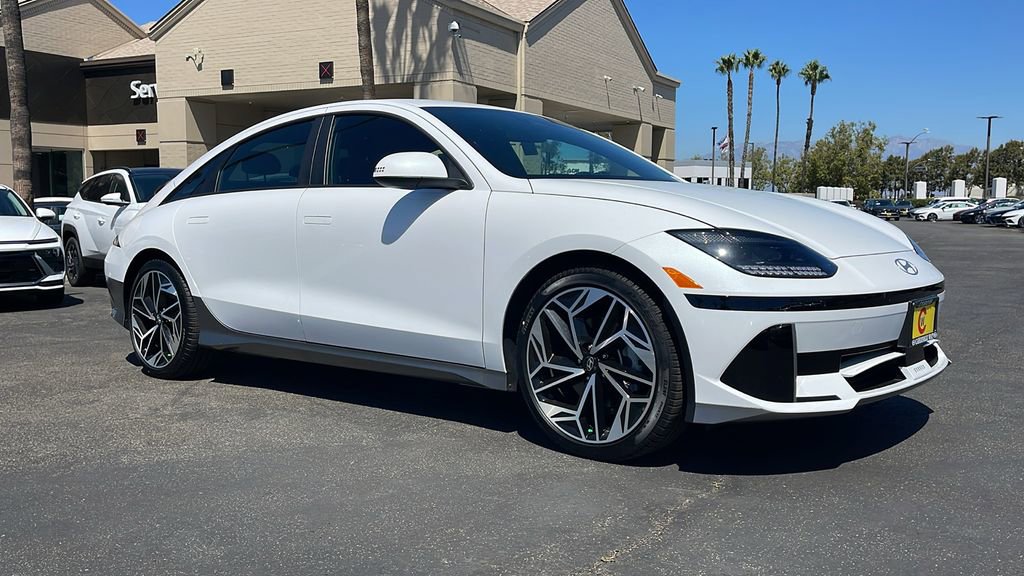 New 2025 Hyundai Ioniq 6 SEL