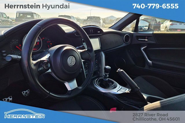 Used 2019 Toyota 86 image 18