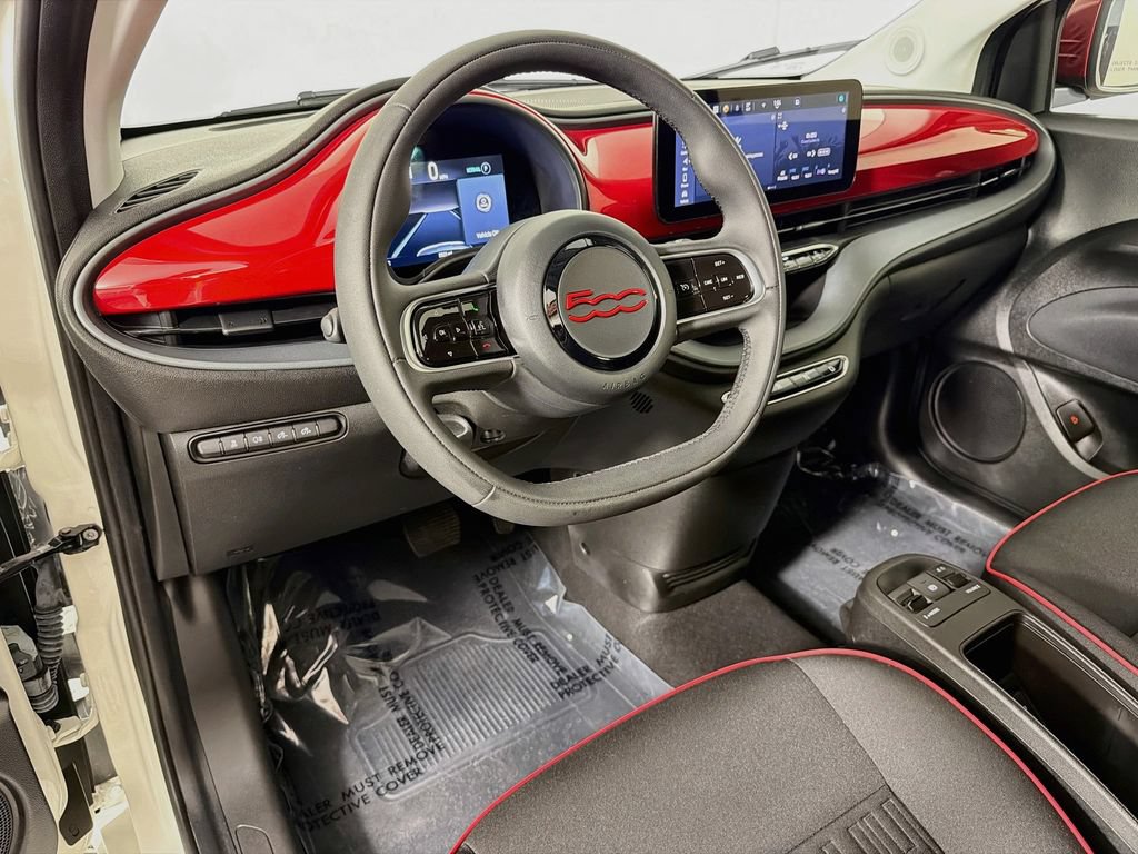 Used 2024 FIAT 500 e (RED) FWD image 9