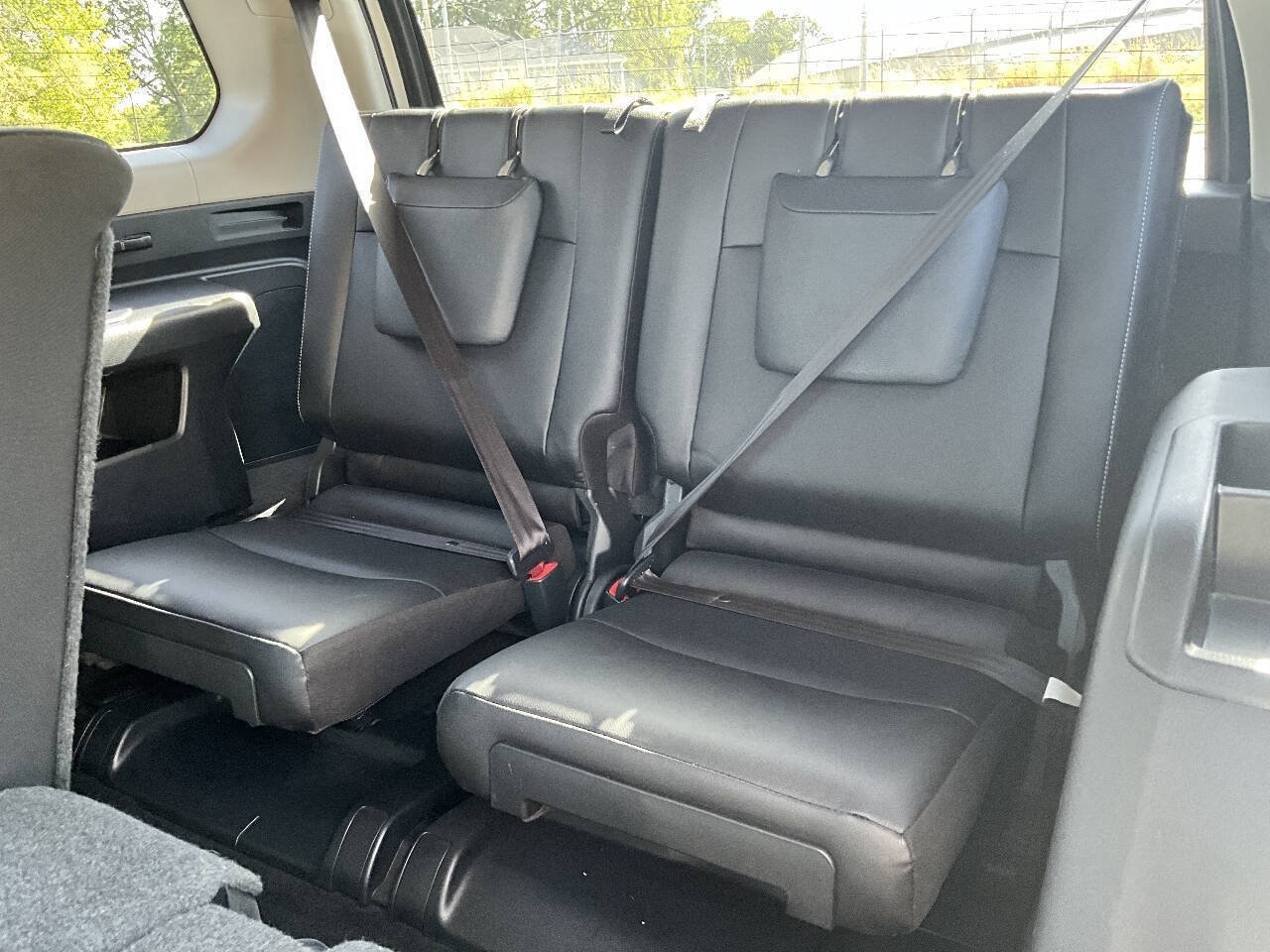 Used 2018 Toyota 4Runner SR5 Premium AWD/4WD image 31