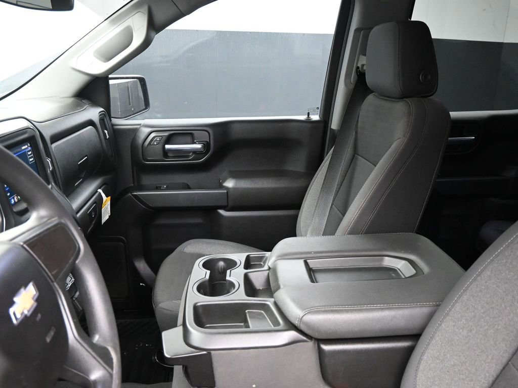 Used 2024 Chevrolet Silverado 1500 Custom image 19