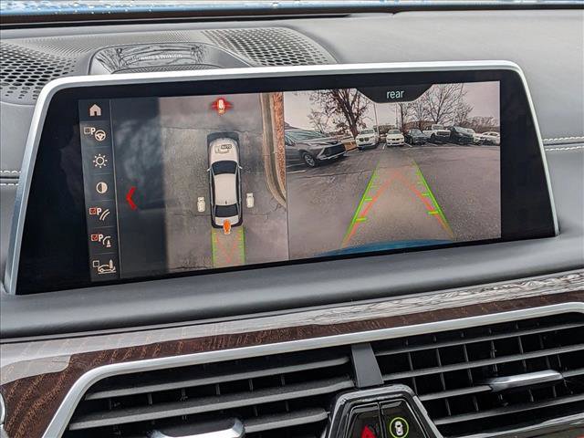 Used 2019 BMW 750i xDrive w/ Executive Package image 14