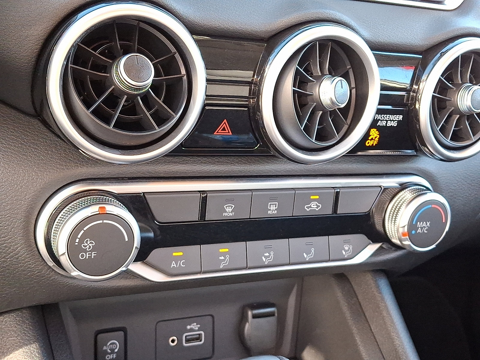 Certified 2025 Nissan Sentra S image 15