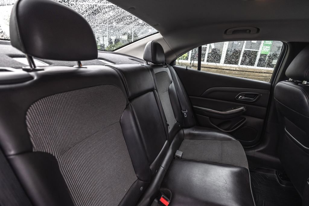 Used 2015 Chevrolet Malibu LT w/ Power Convenience Package FWD image 31