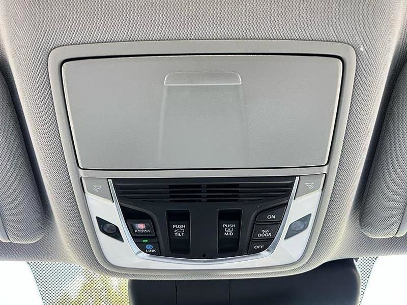 Used 2023 Acura RDX TECHNOLOGY 2WD image 43