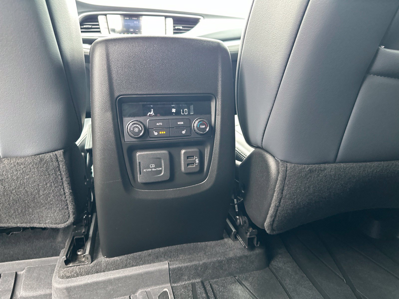 Used 2024 Buick Enclave Premium w/ Trailering Package, 5000 lbs. AWD/4WD image 22