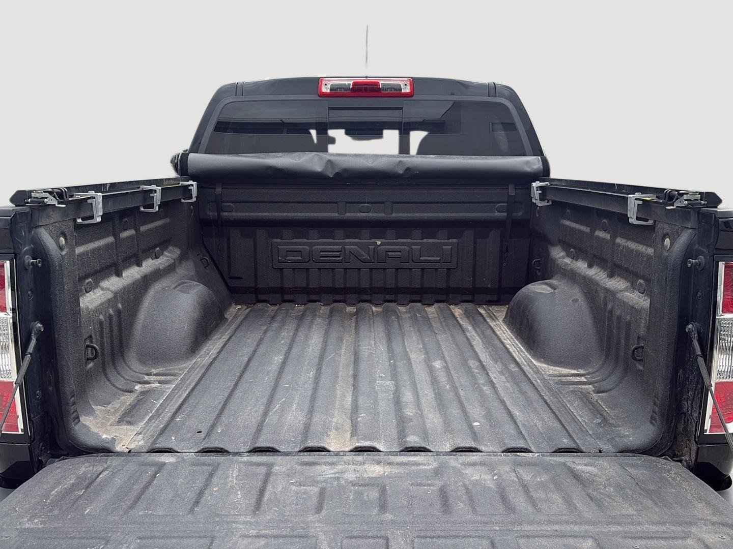 Used 2021 GMC Canyon Denali image 8