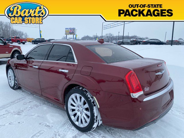 Used 2016 Chrysler 300 Limited RWD image 4