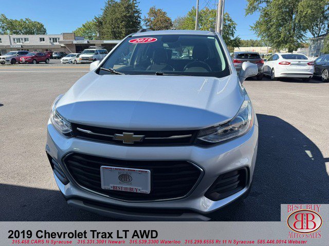 Used 2019 Chevrolet Trax LT w/ LT Convenience Package AWD/4WD image 8