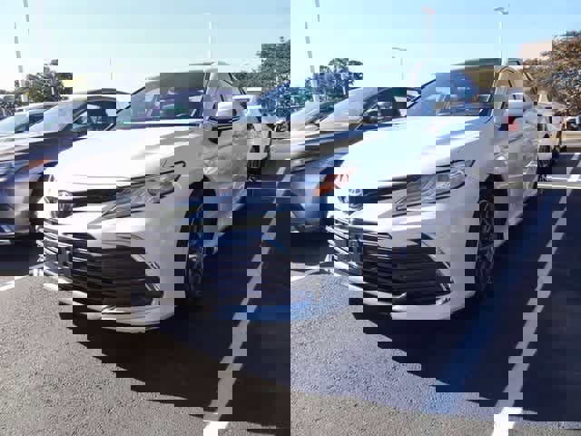 Used 2023 Toyota Camry XLE
