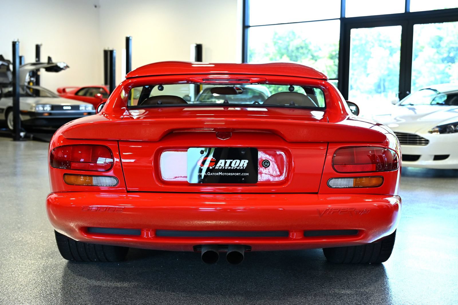 Used 2001 Dodge Viper RT/10 RWD image 6