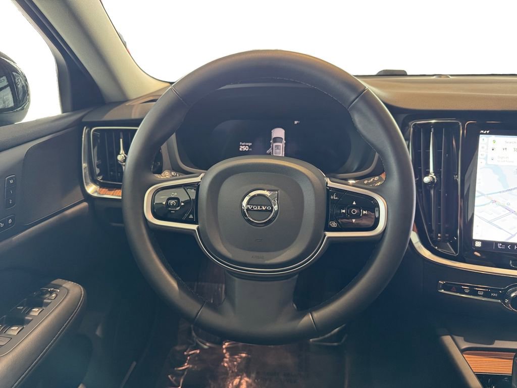Certified 2025 Volvo V60 B5 Cross Country Plus image 11