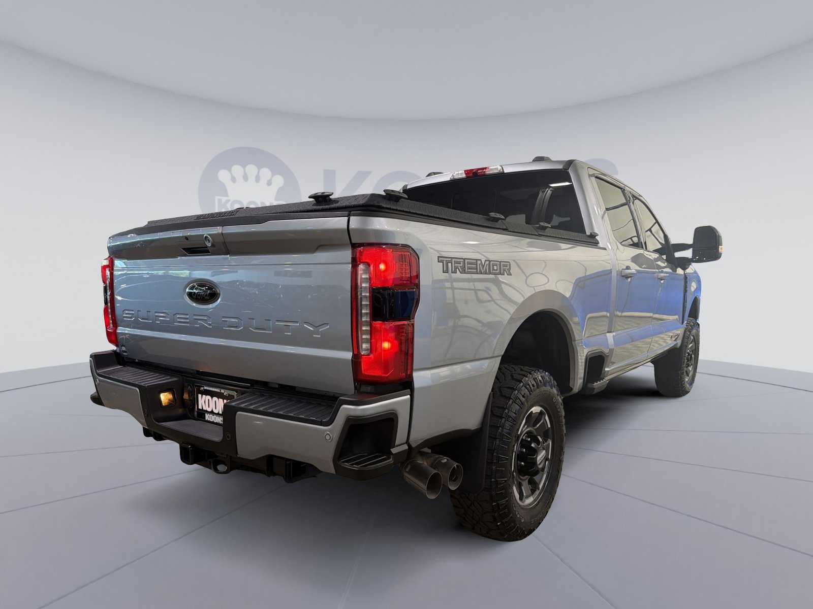 Used 2024 Ford F350 Lariat w/ Lariat Ultimate Package AWD/4WD image 7